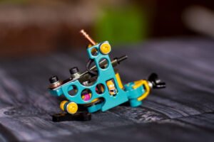 Turquoise-Yellow