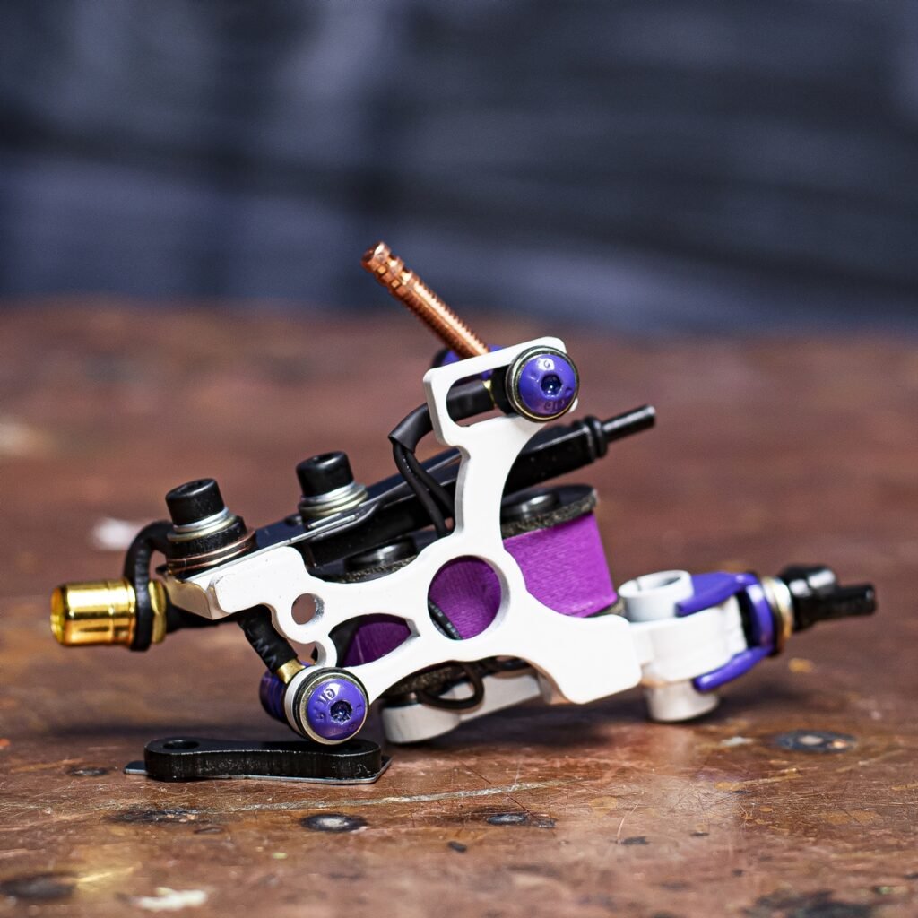 White L-Purple: Powder Coat Paint