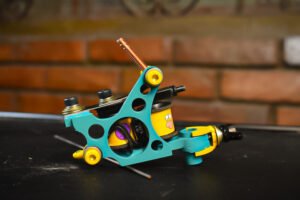 Turquoise-Yellow